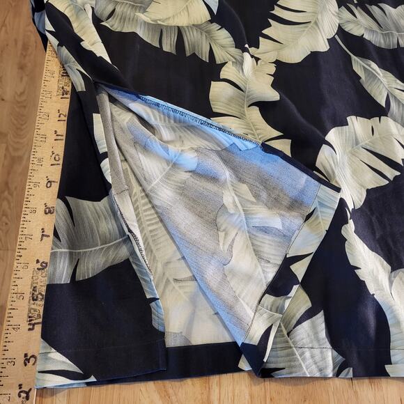 Tommy Bahama XXXL 100% Silk Black Green Botanical Print Collared Button Down - Picture 9 of 11